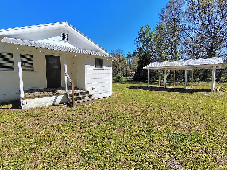 65 Rock Hill Rd — Photo 21
