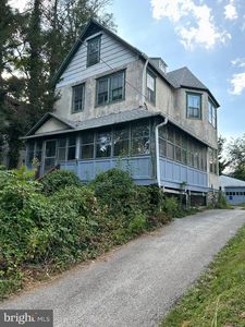 63 W Greenwood Ave, Lansdowne, PA, 19050