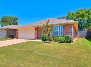 1537 Rangeline Rd, Norman, OK 73071