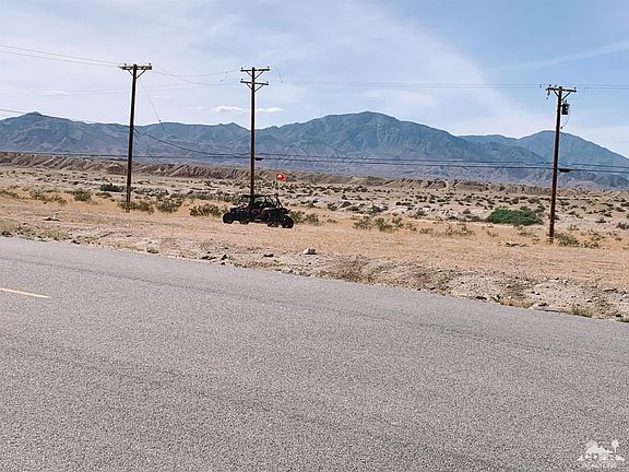 5th image of 2330 Catalina Ave