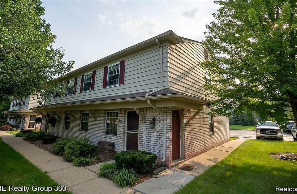 1st image of 212 Princeton Dr