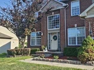 1550 Cinnabar Dr, Rochester Hills, MI 48309