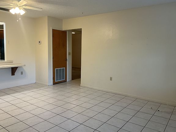 3rd image of 1112 South Blvd #A