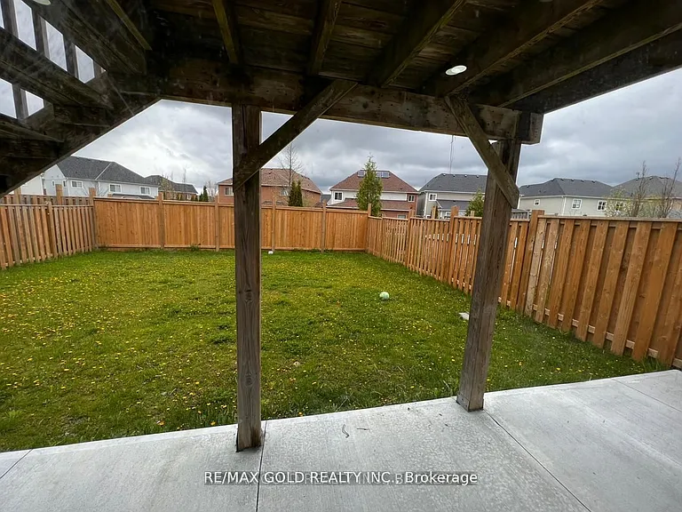 1708 Arborwood Dr — Photo 15