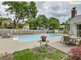 10413 Long St, Overland Park, KS 66215