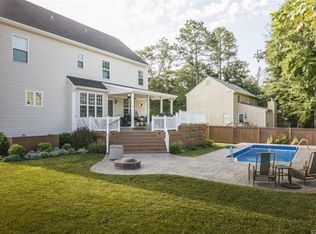 236 Wallingham Dr, Midlothian, VA 23114