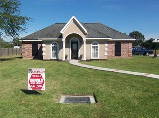 302 Louisiana Dr, Thibodaux, LA 70301
