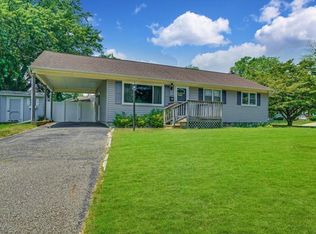 226 Sharon Dr, Toms River, NJ 08753