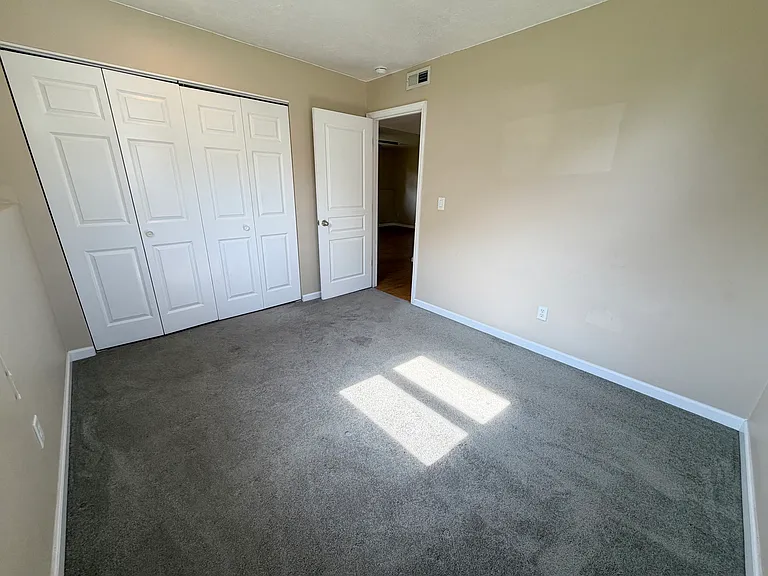 801 Deerfield Rd #6 — Photo 12