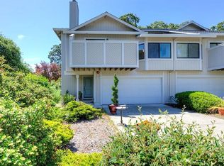 1102 Redwood Blvd, Novato, CA 94947