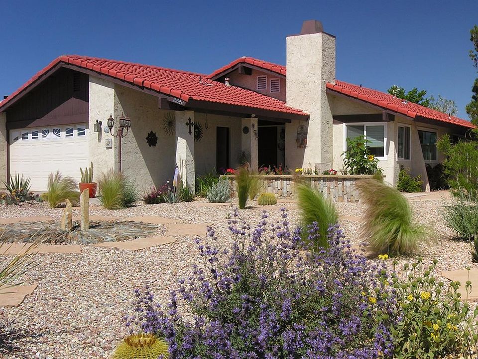 1st image of 18640 Arrowhead Trail Dr