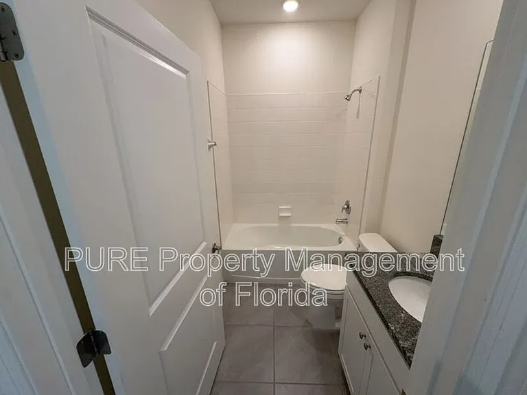 5416 NW 46th Lane Rd — Photo 40