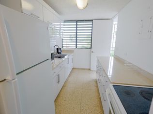 L304 Avenue Luis Vigoreaux #304, Guaynabo, PR 00966