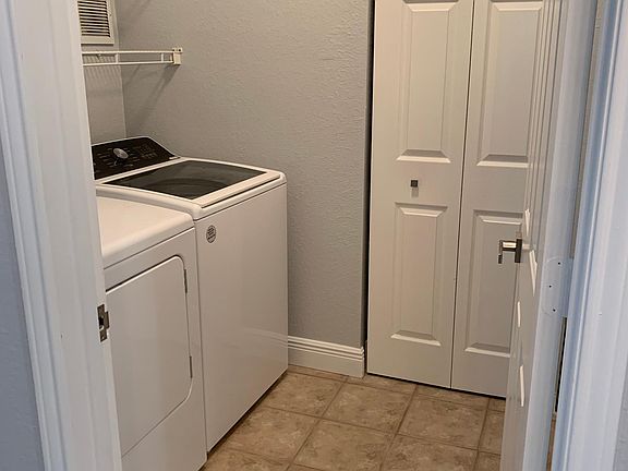 5th image of 2176 Portofino Pl APT 263