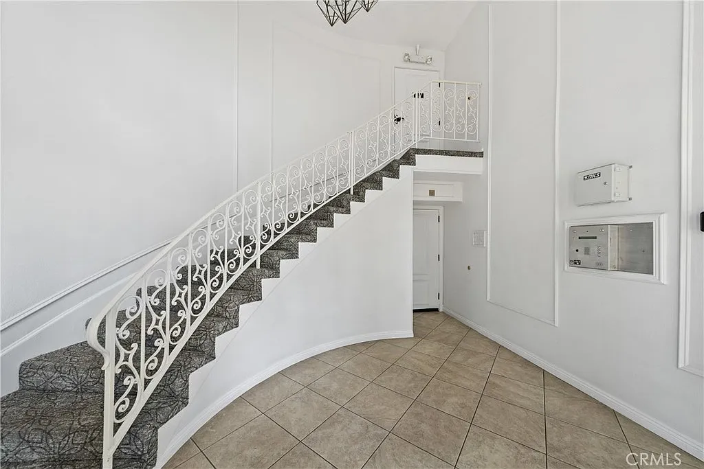 Studio, 495 sqft, $2,600 — Photo 3