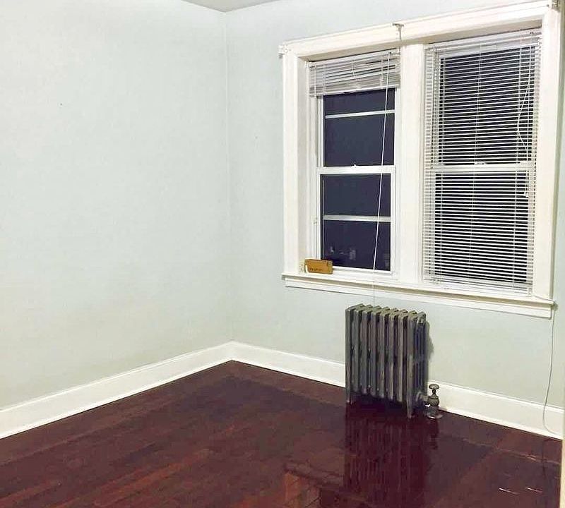 1st image of 4729 43rd St APT 3R