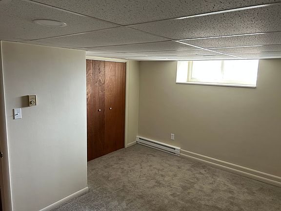 5th image of 426 N Market St APT 1
