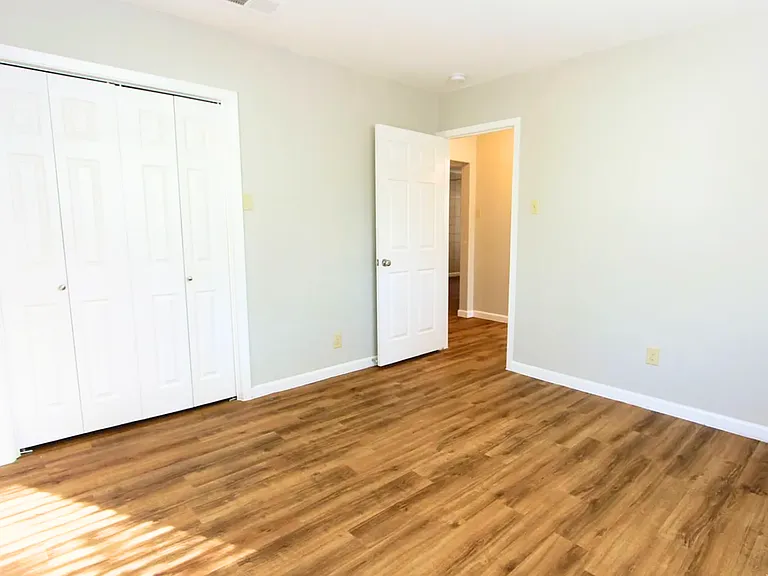 1308 E Main St #A — Photo 7