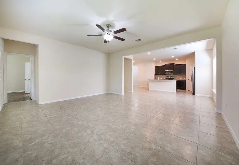 14002 Madrigal Ln — Photo 10