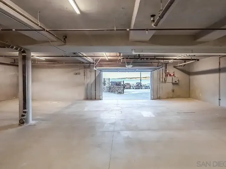 1241 Coast Blvd — Photo 50