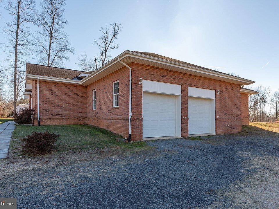 24330 Oak Forest Dr, Rapidan, VA 22733 Zillow