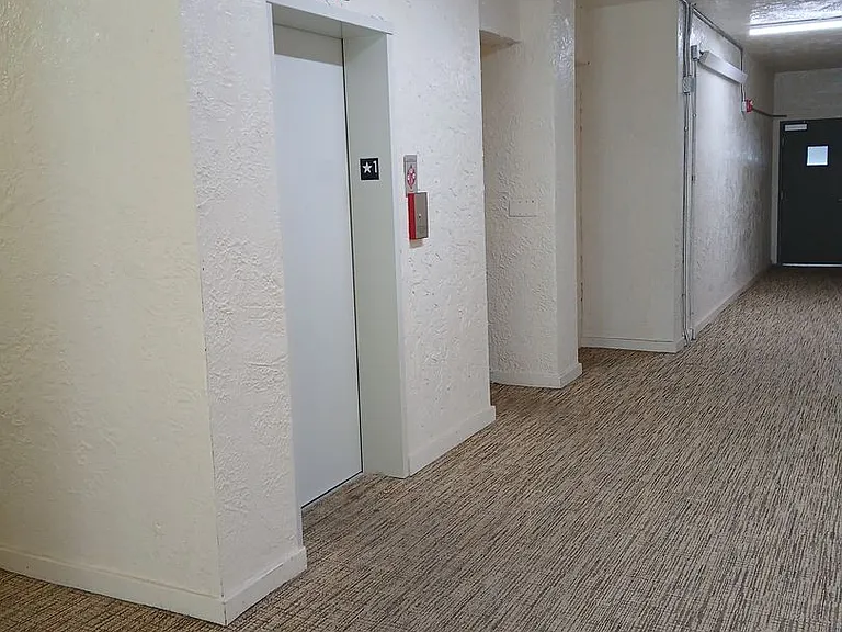 1626 D Street Apartments — Photo 4