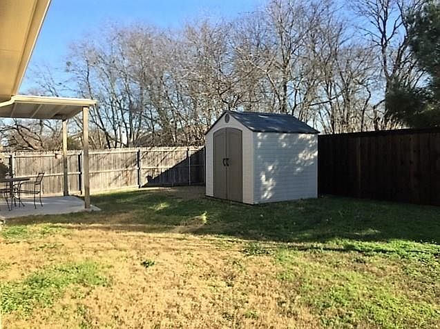 1st image of 5109 Hidden Knolls Dr