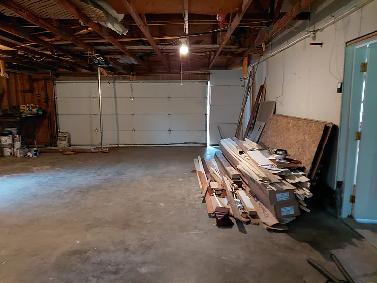 619 Arthur Ct — Photo 40