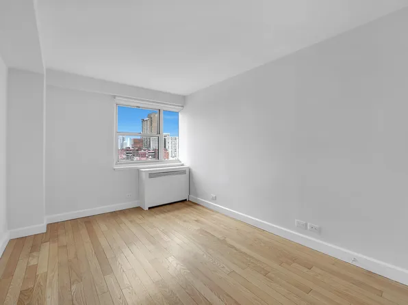 360 East 65th Street image 11 of 13