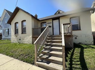 1024 Davis Pl, Racine, WI 53403