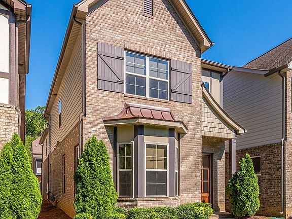 3rd image of 111 Cedar Place Bnd