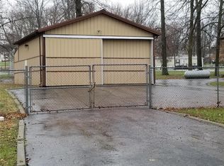 19774 Timber Ln, Carlyle, IL 62231