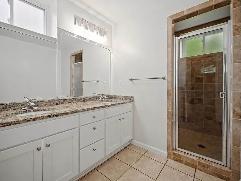 412 Nicewood Dr — Photo 22