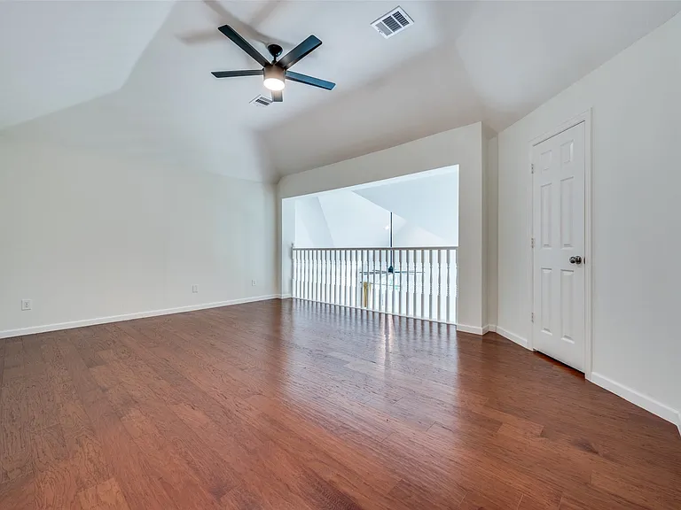 3772 Waterside Ct — Photo 14