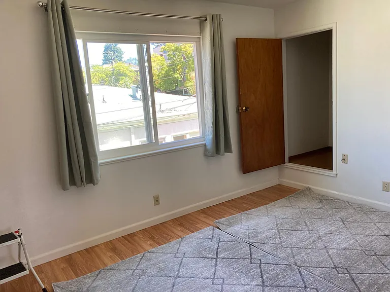 1510 Bonita Ave #E — Photo 3