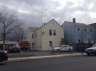 609-611 E 22nd St, Paterson, NJ 07514
