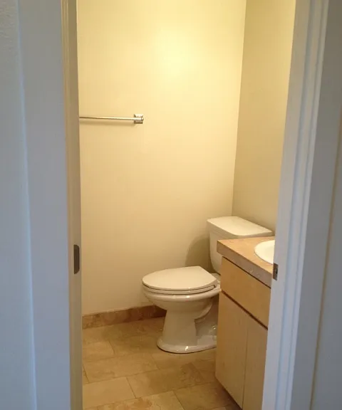 2801 N Ainsworth St #5 — Photo 16