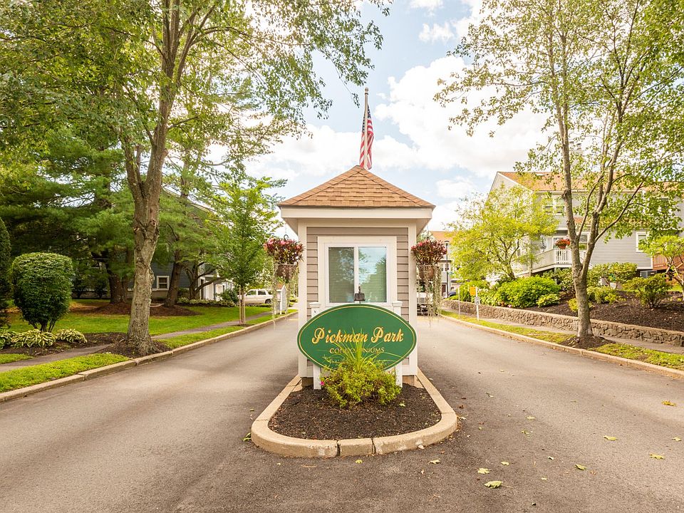 1st image of 3 Dewey Dr