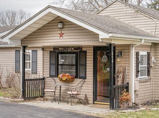 815 Old Mill Rd, Springfield, OH 45506