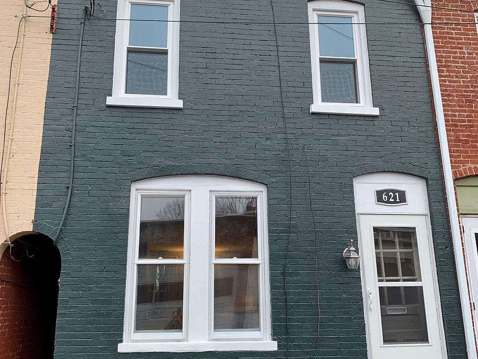 1st image of 621 Bay St