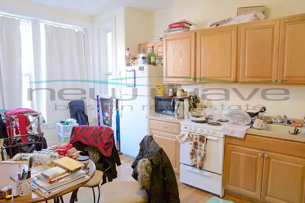 Studio, 450 sqft, $2,500 — Photo 1