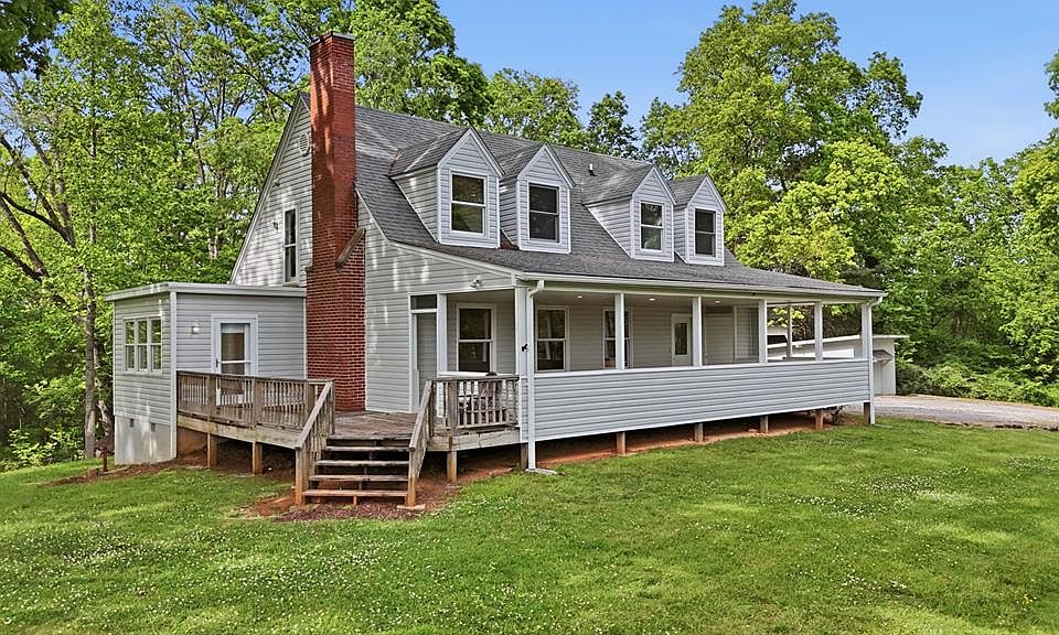 1st image of 129 Golf View Dr