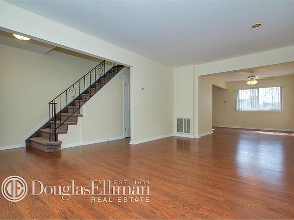 5th image of 1595 N Central Ave APT 4