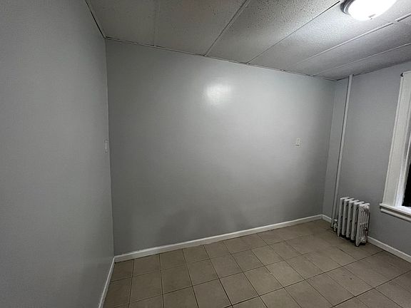 3rd image of 807 Avenue A APT 14