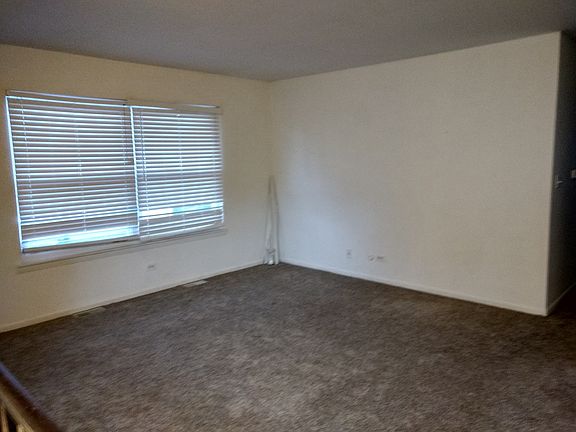 2nd image of 758 Moore Dr #0