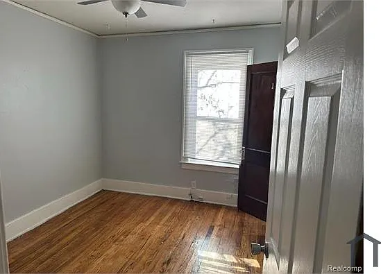 8647 Ellsworth St — Photo 8