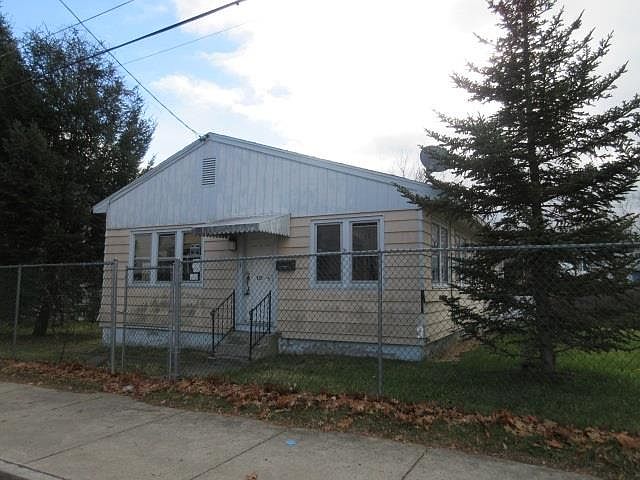 1st image of 117 Yardboro Ave