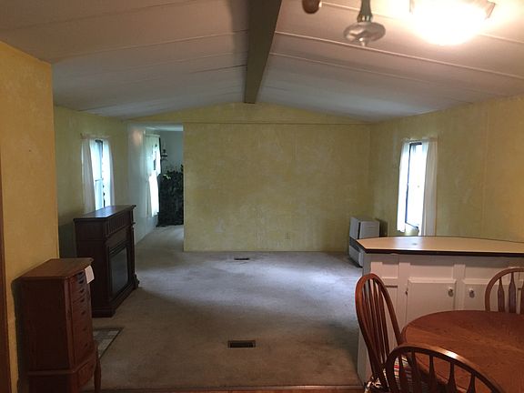 Looking from kitchen, hall