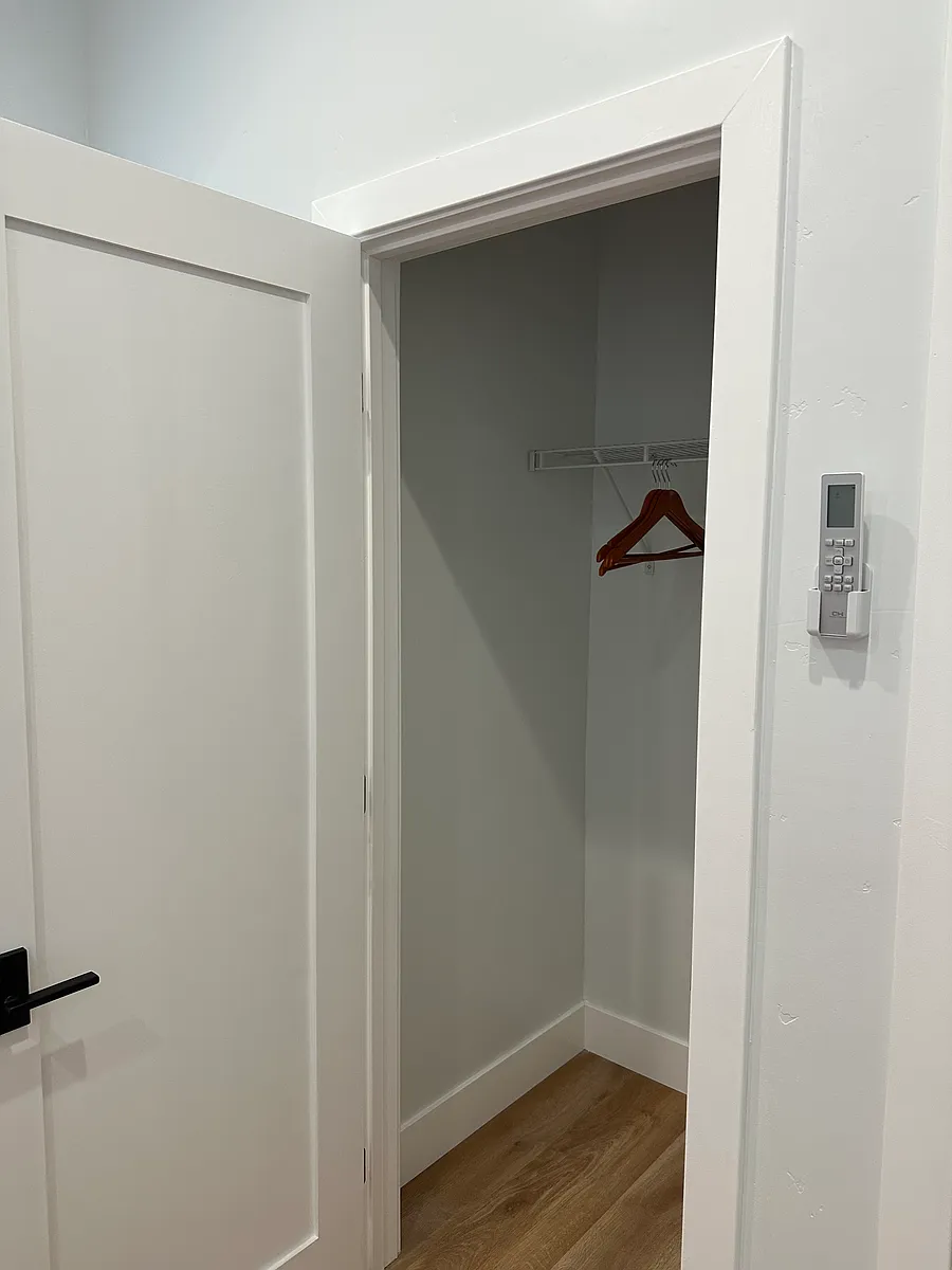 Closet - 5007 Pasadena Ave #5007