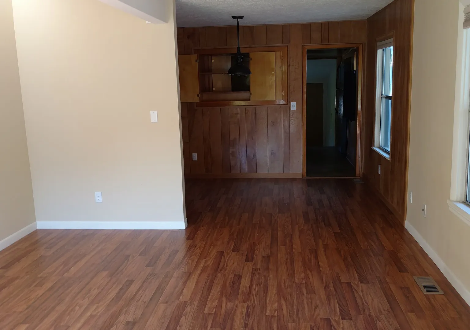 2 Bed 2 Baths NW Bend-Fenced-Walk to restaurants-downtown — Photo 2